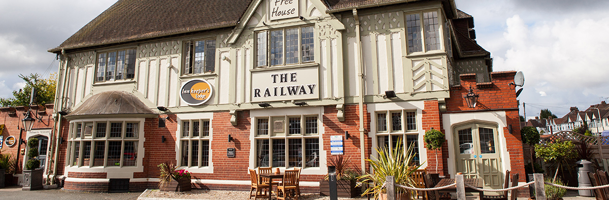 Welcome to Railway Hotel, Hornchurch
